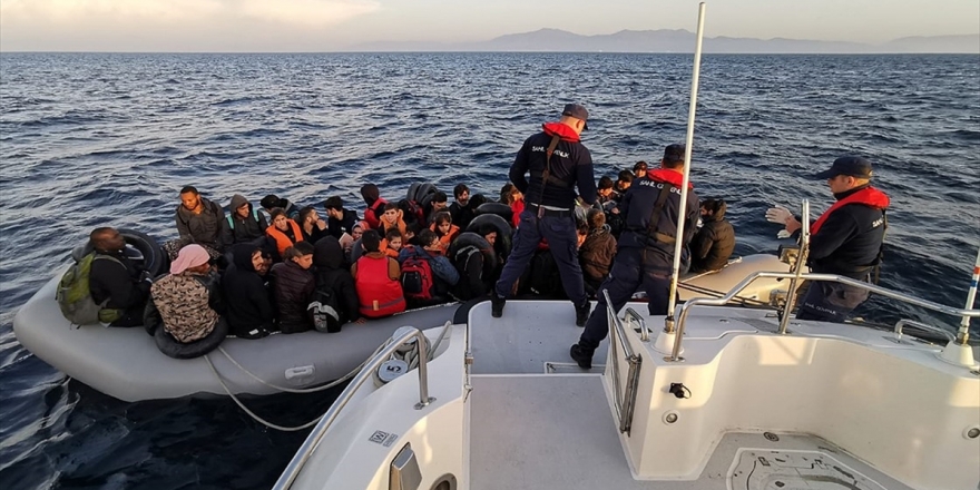 Türkiye'de 5 Yılda 1 Milyon 219 Bin Düzensiz Göçmen Yakalandı