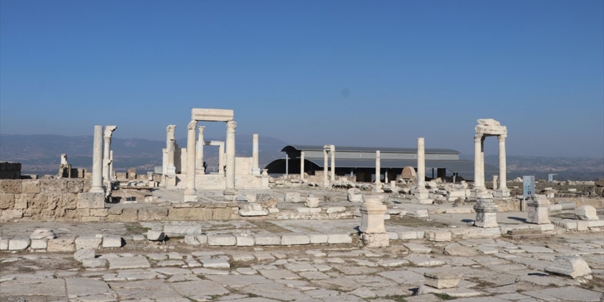 Denizli'deki Laodikya Antik Kenti'ne 2019'da Rekor Ziyaretçi