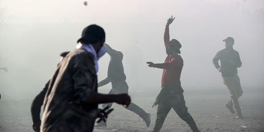 Irak'ta Hükümet Karşıtı Gösterilerde 59 Kişi Yaralandı