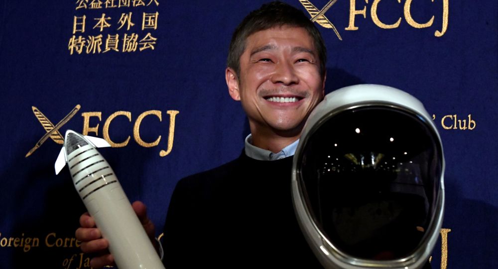 İlk Ay turistinin garip ilanı: Yolculuk için 'sevgili' arıyor