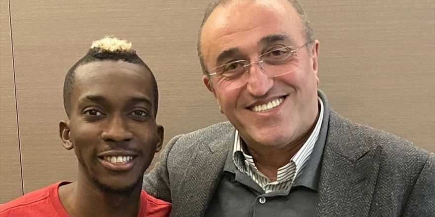 Abdurrahim Albayrak'tan Onyekuru Paylaşımı