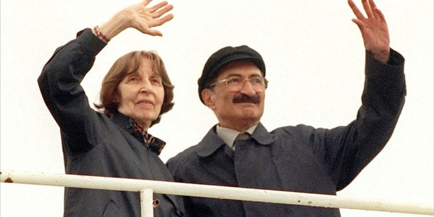 Rahşan Ecevit Devlet Mezarlığı'na Defnedilecek