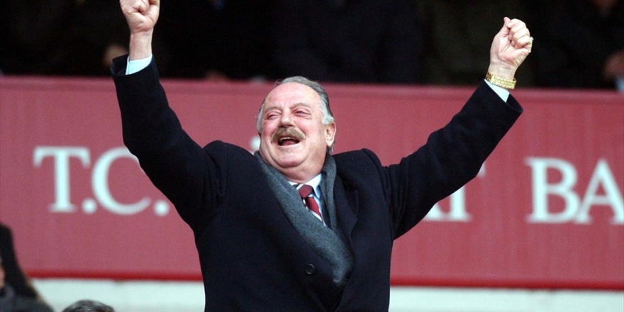 Türk Futbolunun Efsane Başkanı: İlhan Cavcav