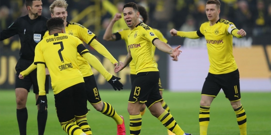 Borussia Dortmund, Sahasında Köln'ü 5-1 Yendi