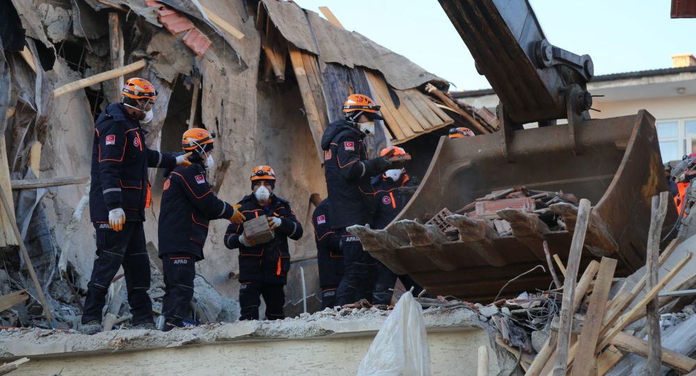 KERİME YILDIZ YAZDI: HAARP MI DEDİNİZ?