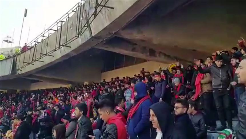 İRAN'IN TRAKTÖR TAKIMI TARAFTARLARINDAN TÜRKİYE'YE DUYGUSAL DESTEK!