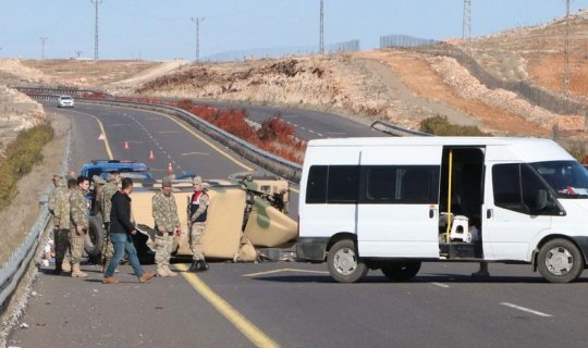 Şanlıurfa'da Askeri Araç Devrildi ! Yaralı Askerlerimiz Var