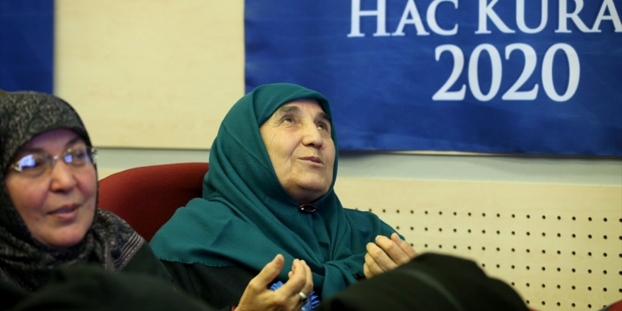 Hac Başvurularında 18 Binlik Boş Kontenjan İçin Kayıtlar 30 Ocak’ta Başlayacak