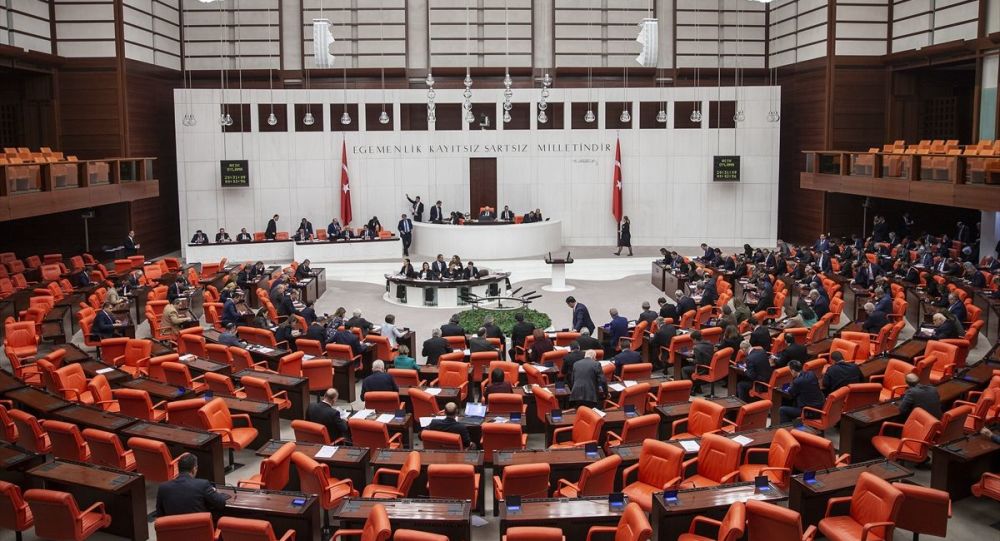 Deprem araştırma önergeleri, AK Parti ve MHP oylarıyla reddedildi