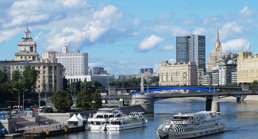 Rusya, yabancılara 6 aylık turist vizesi verecek