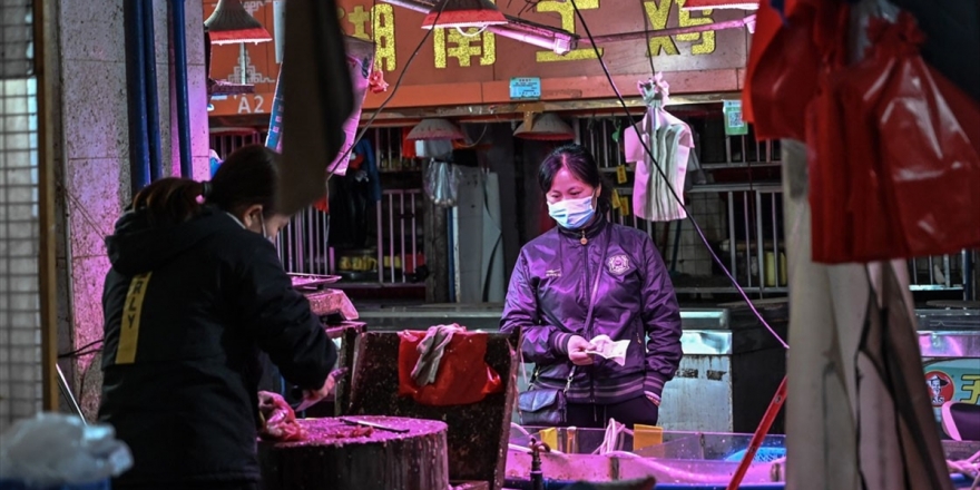 Çin'de Okul Ve Bayram Tatilleri Uzuyor, Şirketlerin İşe Başlama Tarihi Erteleniyor