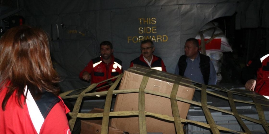 Çin'deki Türk Vatandaşlarını Getirecek Askeri Uçak Moğolistan'da