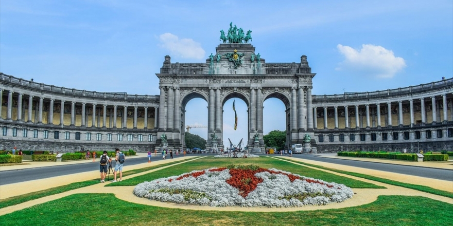 Brüksel'de Kısmi Alkol Yasağı Başladı