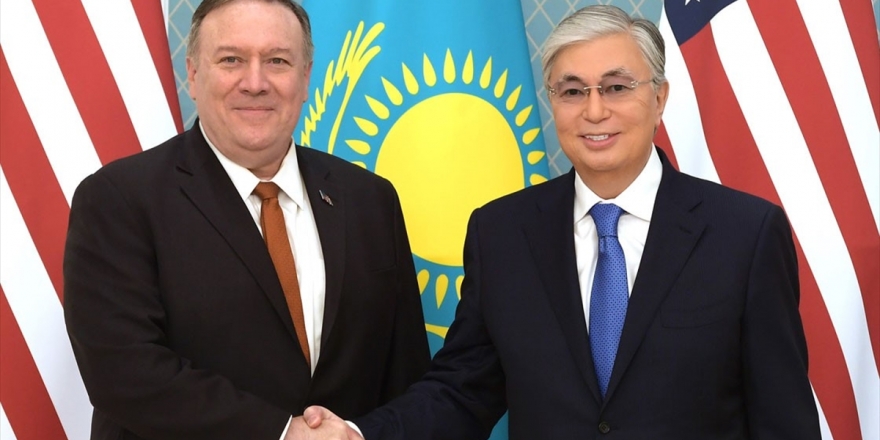Kazakistan Cumhurbaşkanı Tokayev, ABD Dışişleri Bakanı Pompeo'yu Kabul Etti