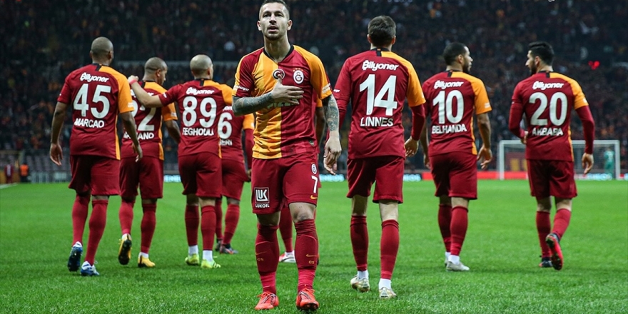 Galatasaray İkinci Yarıları Seviyor