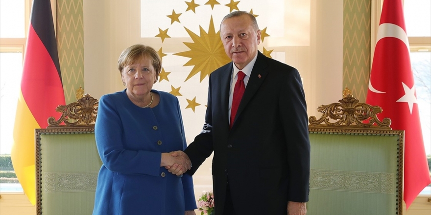 Cumhurbaşkanı Erdoğan İle Almanya Başbakanı Merkel Telefonda Görüştü