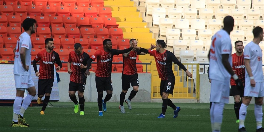 Gaziantep Fk Üst Sıralara Göz Kırpıyor