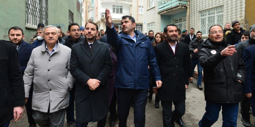 Bakanlar Albayrak Ve Kurum Deprem Bölgesinde İnceleme Yaptı