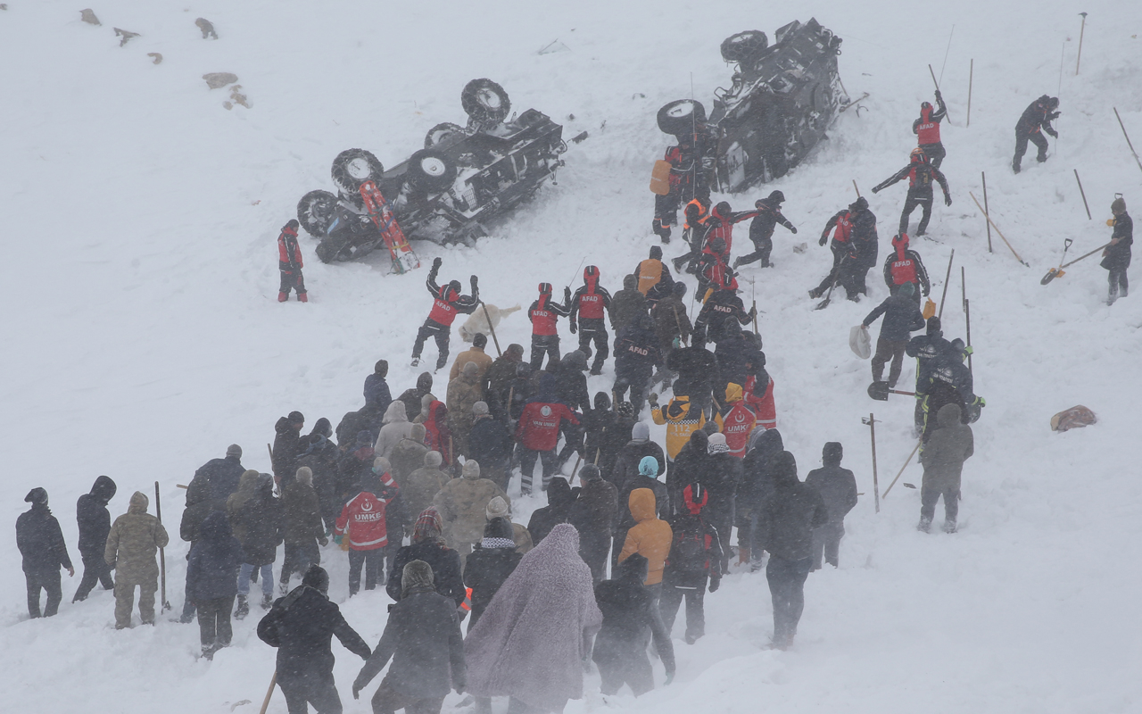 Çığ felaketinde can kaybı 39'a yükseldi