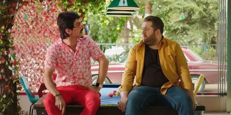 Şair Olmak İsteyen Bir Adamın Hikayesi 'Şahane Hayaller' Vizyona Giriyor