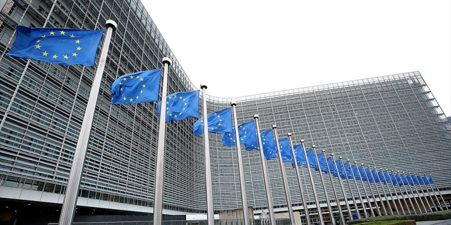 AB'yi Kuran Maastricht Anlaşması 28 Yaşında