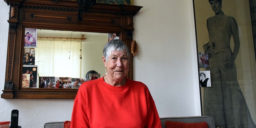 'Onun Sesi Hep Çınladığı Sürece Müzeyyen Senar Hiç Ölmeyecek'