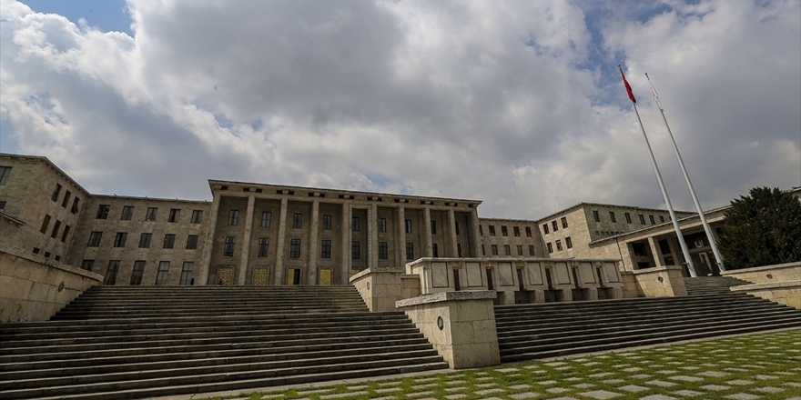 Finansal Piyasalara İlişkin Yenilikler İçeren Teklif TBMM'de