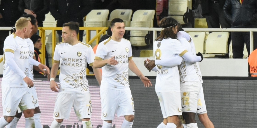 Ankaragücü, Malatya Deplasmanından 3 Puanla Dönüyor