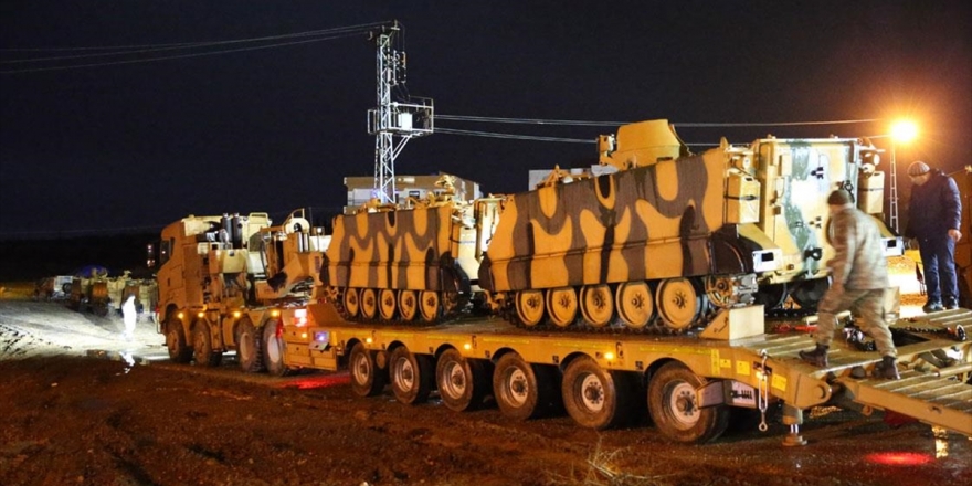 Suriye Sınırında Askeri Hareketlilik Sürüyor