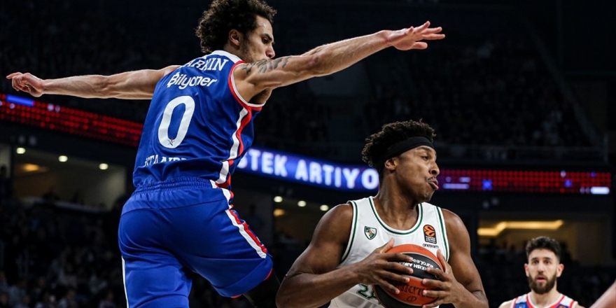 Anadolu Efes, Play-off'u Rekorla Garantiledi