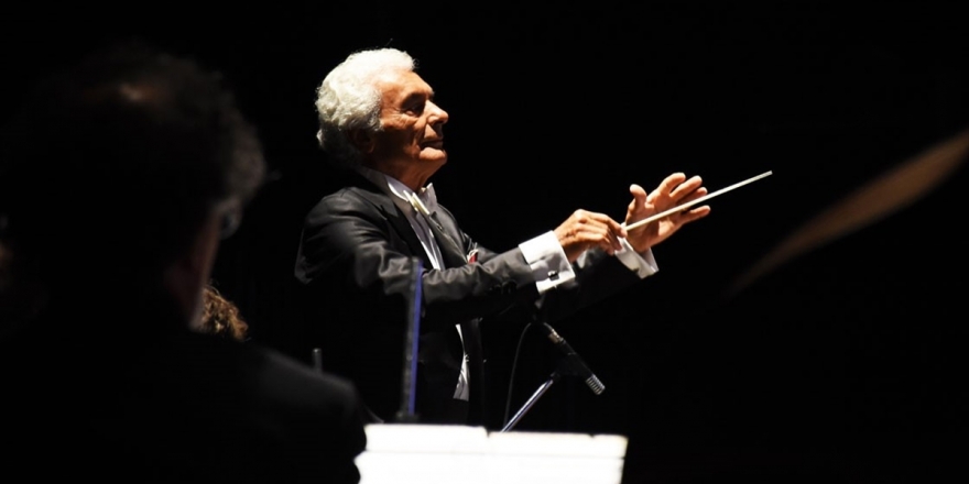 Ünlü Şef Aykal, New York'ta Kurduğu Orkestrayla İkinci Kez Sanatseverler İle Buluşacak