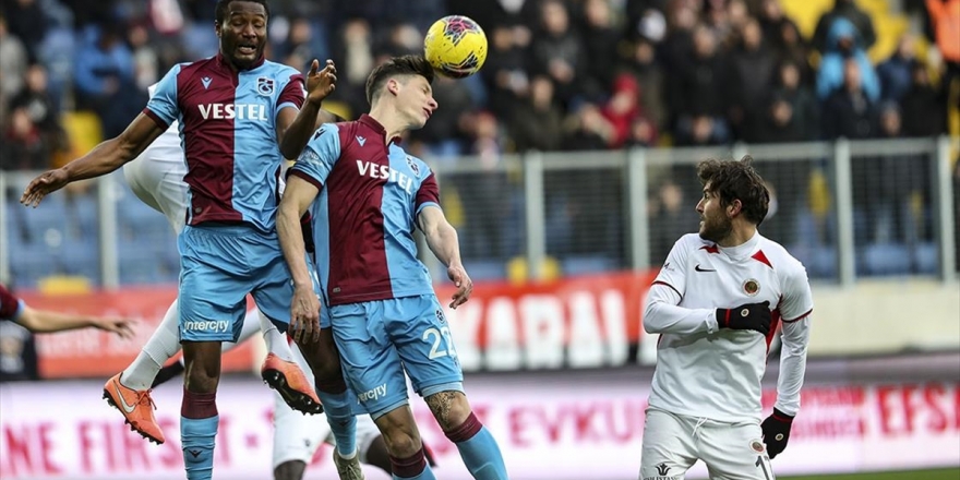 Trabzonspor, Gençlerbirliği'ni 2 Golle Geçti