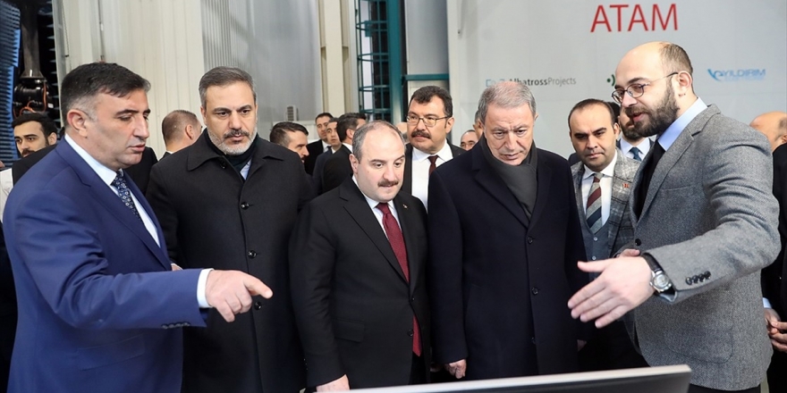 Bakanlar Akar Ve Varank İle MIT Başkanı Fidan Tübitak'ı Ziyaret Etti