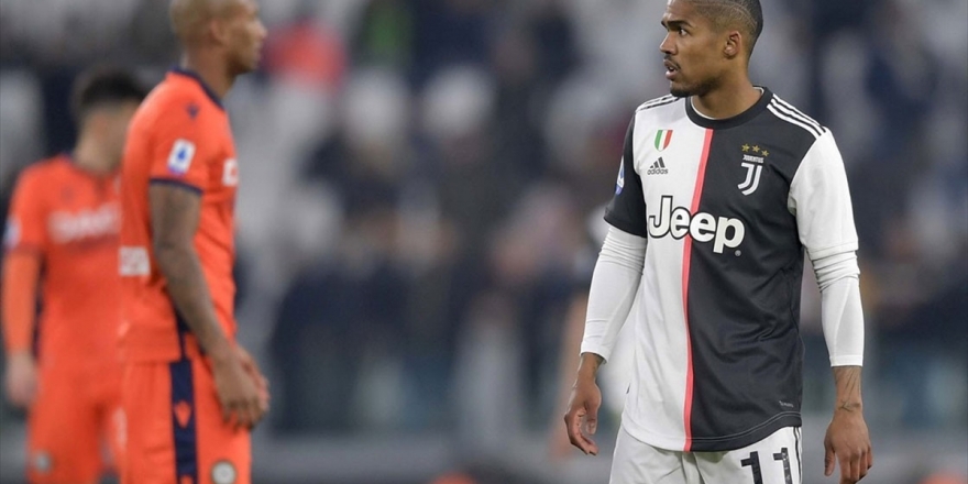 Juventuslu Douglas Costa Sahalardan En Az 15 Gün Uzak Kalacak