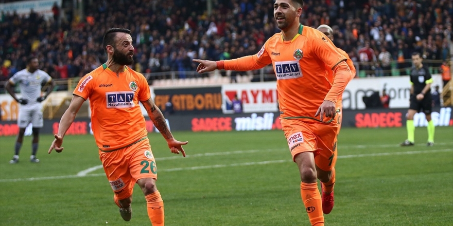 Alanyaspor'un Bileği Bükülmüyor