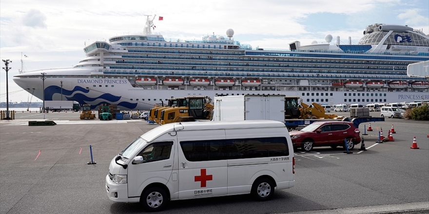 Japonya'da Karantina Altındaki Gemide 40 Kişide Daha 'Kovid-19' Tespit Edildi