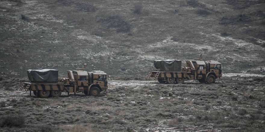 Çok Namlulu Roketatarlar Suriye Sınırına Konuşlandırıldı
