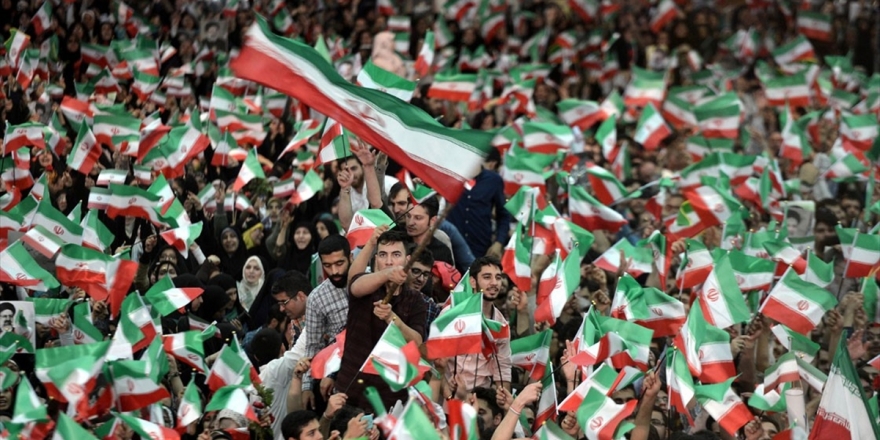 İran'da 8 Reformist Parti Genel Seçimlere 'İran Koalisyonu' Çatısı Altında Girecek