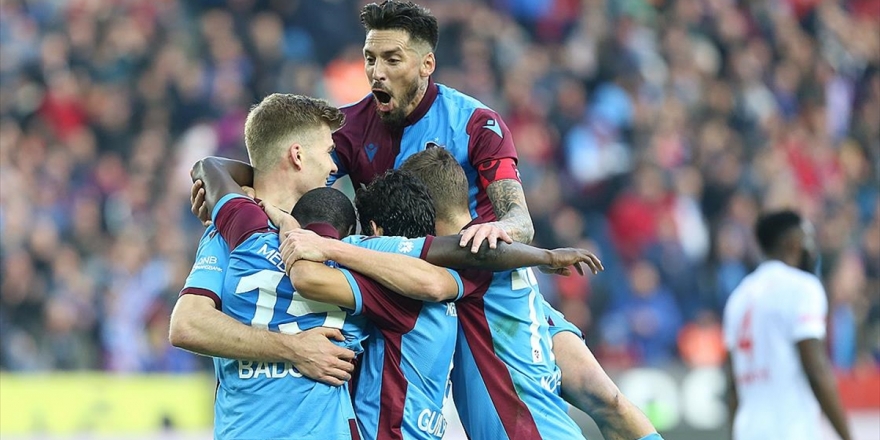 Trabzonspor'un 298 Haftalık Liderlik Hasreti Sona Erdi