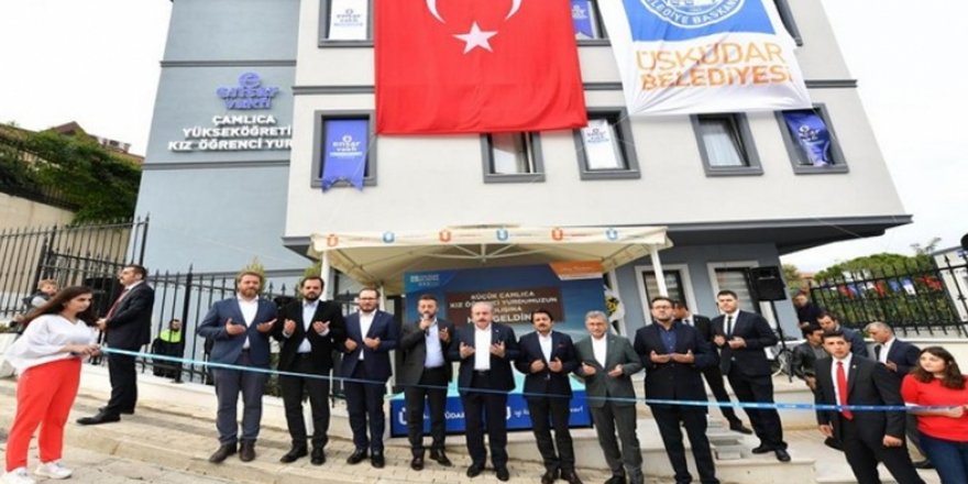 ÜSKÜDAR BELEDİYESİ’NDEN GÖRÜLMEMİŞ PEŞKEŞ! YURT BİNASINI ENSAR’A BEDELSİZ VERMİŞLER!