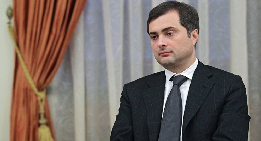 Putin, Rusya Devlet Başkan Yardımcısı Surkov’u görevden aldı