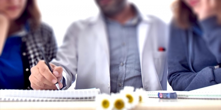 MEB'den Öğrencilere Yeni Sınıf Rehberlik Müfredatı