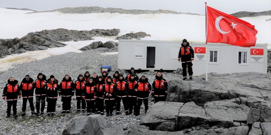 Antarktika Bilim Seferi'ni Gerçekleştiren Ekip Türk Üssü'ne Ulaştı