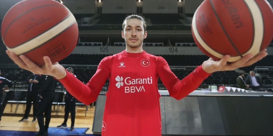 A Milli Basketbol Takımı'nda Şehmus Hazer Aday Kadrodan Çıkarıldı