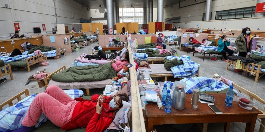 Çin'de Kovid-19 Nedeniyle Can Kaybı 2444'e Ulaştı