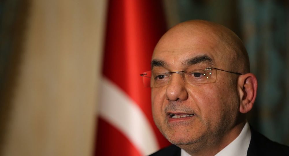 Ceyhun: 'Gençlik hatama kendim de kızmaktayım'