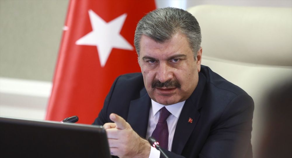 Bakan Koca: İran Sağlık Bakanı 'Kum kentini karantinaya alamayız' dedi, bunun üzerine sınırı kapattık