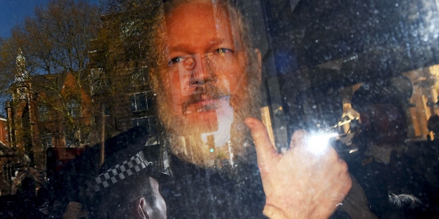 ABD'nin Kirli Geçmişini Ortaya Çıkaran Assange'ın İade Davası Başlıyor