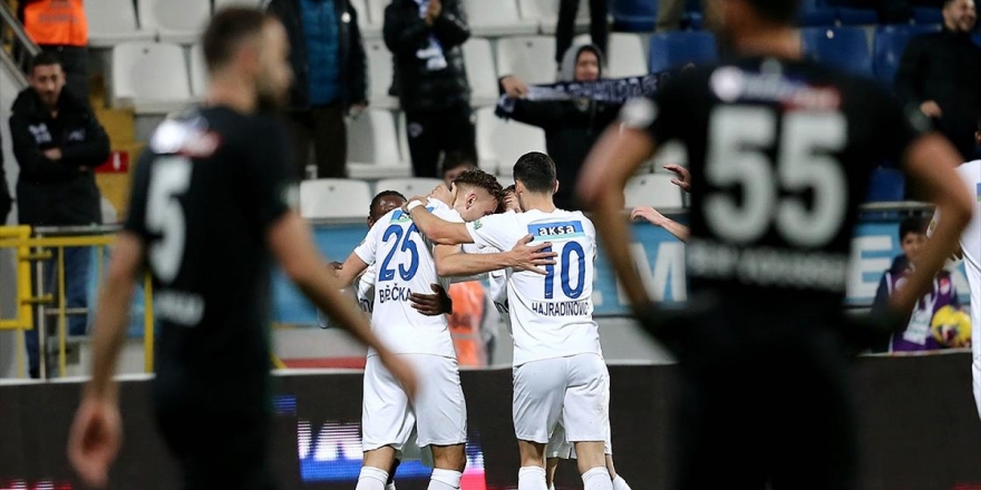 Kasımpaşa Evinde Kazandı