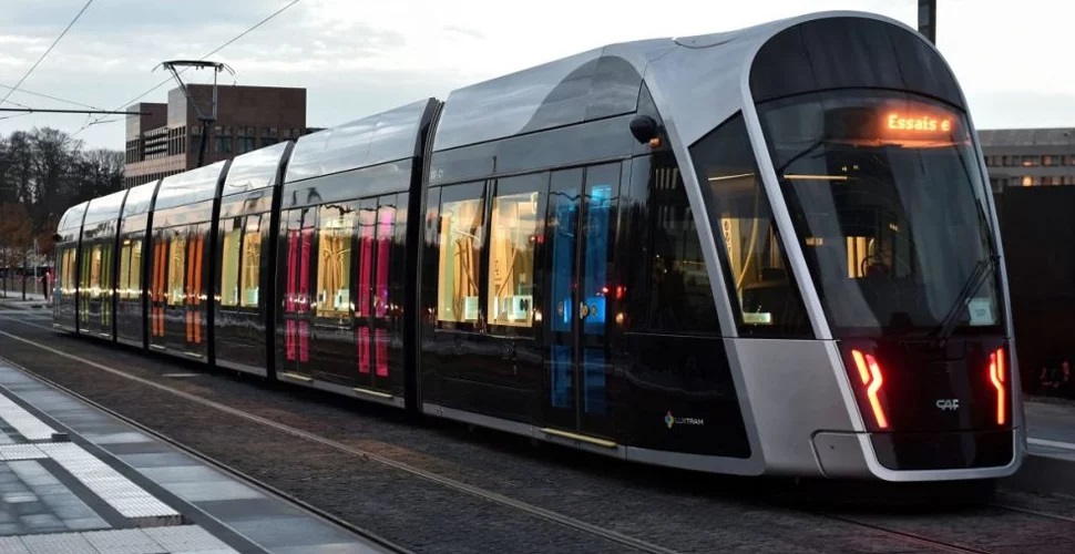 Toplu taşıma ücretsiz oluyor